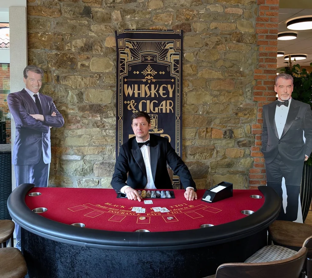 Black Jack Casino Event mit Gästen und Croupier – stilvolle Unterhaltung für Firmenfeier