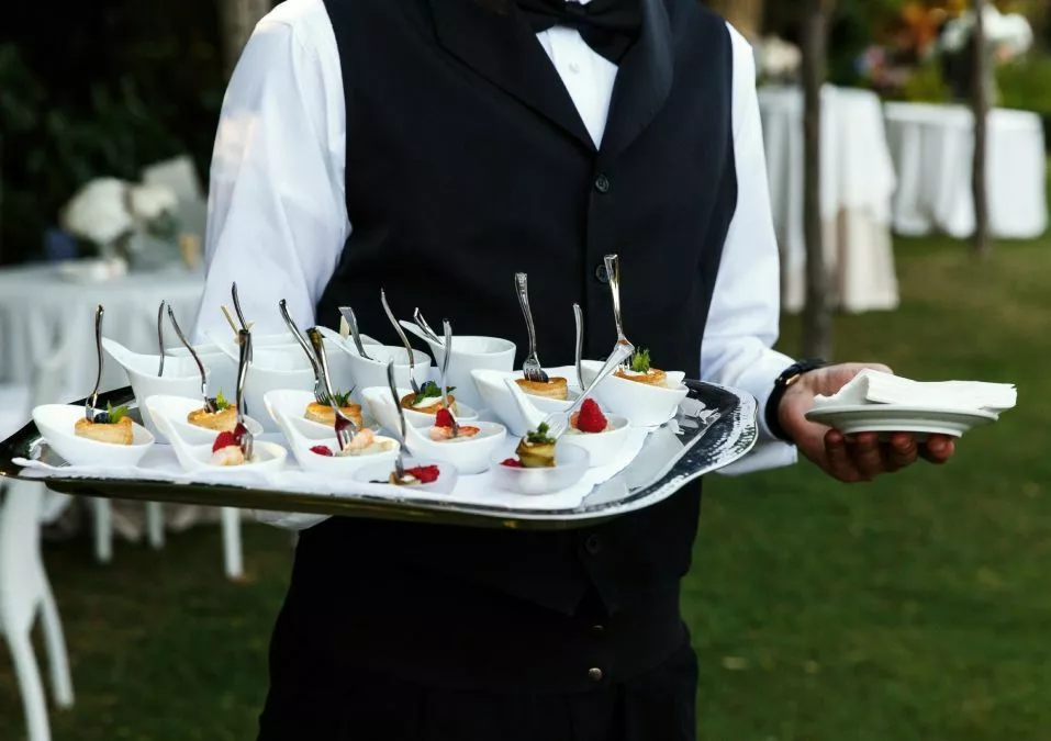 Event Catering in Düsseldorf mit Fingerfood und professionellem Service