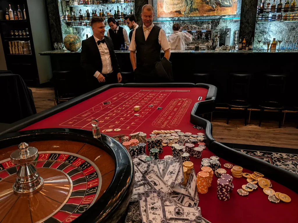 Mobiles Casino Event mit Roulette und professionellen Croupiers